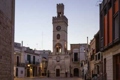Torri, chiese e castelli: � il piccolo, sconosciuto, ma valorizzato centro storico di Cellamare